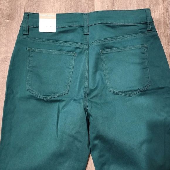 *NWT* Chico's Girlfriend Slim Leg Ankle Pant - Picture 5 of 6